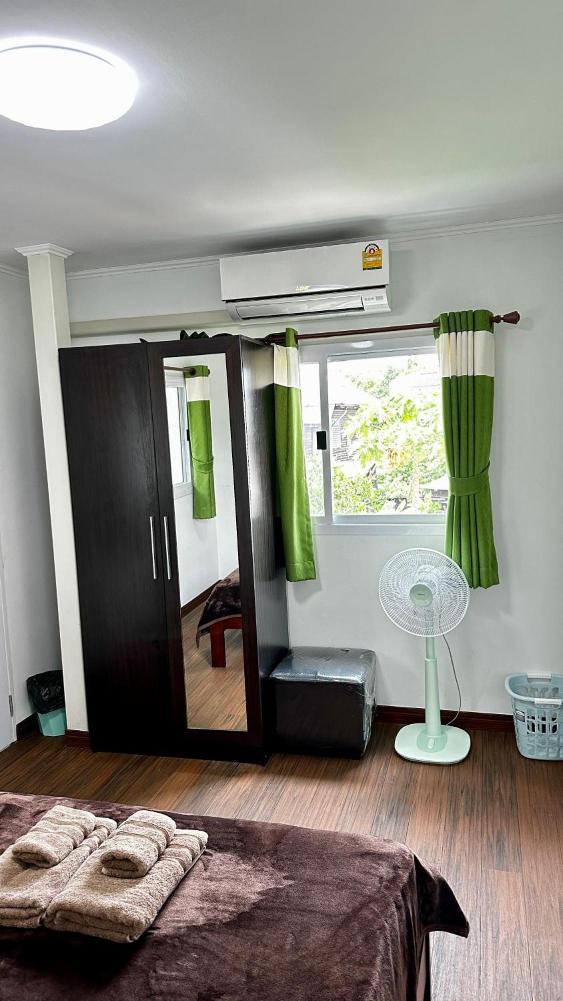 Friend House Bkk Villa Bangkok Exterior photo